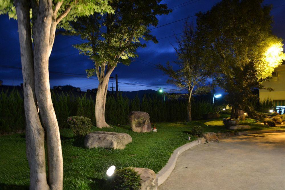 山久蒔x勺光 Bed & Breakfast Yuchi Dış mekan fotoğraf